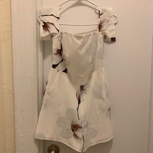 Cleaning out closet. Never worn.